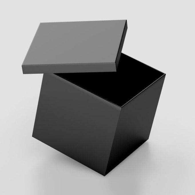 caja cúbica negra